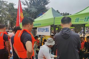 哈队：奥尼尔说若热火夺首冠就给我和韦德买宾利 结果他食言了